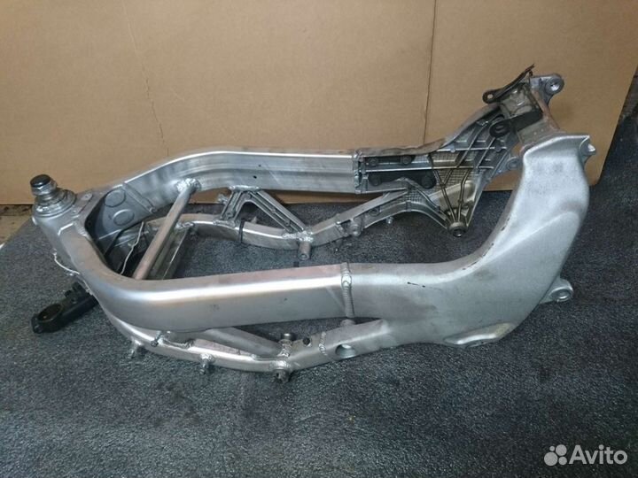 Рама Honda VTR 1000 firestorm