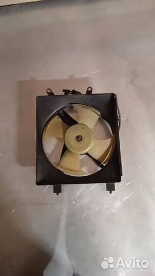 Вентилятор радиатора Honda Civic 7 2001