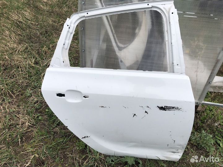 Дверь задняя правая Опель Астра J