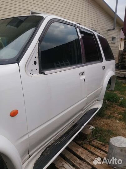 Капот ford explorer 2