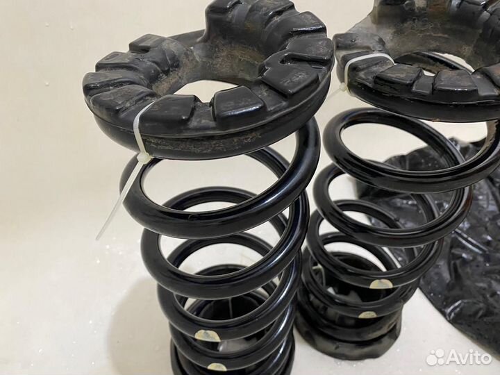 Пружины задние