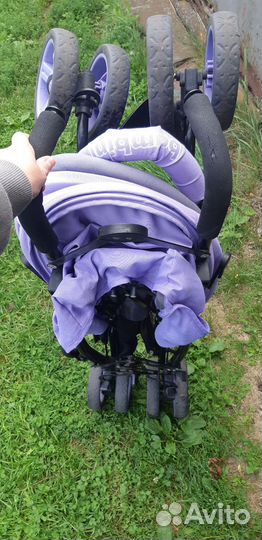 Прогулочная коляска-трость