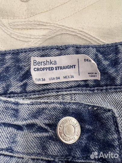 Джинсы bershka 26 плотная джинса