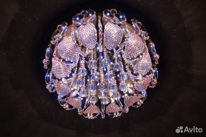 Люстра со светодиодами (пульт управления)