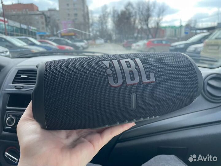 Колонка портативная JBL Charge 5