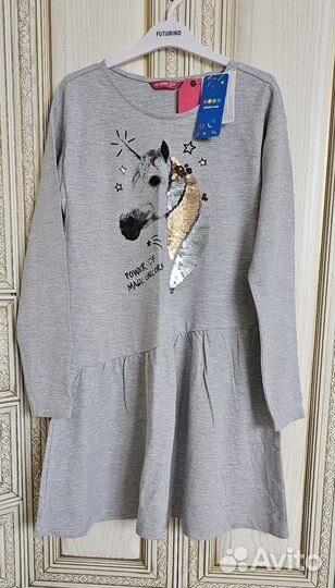 Платье новое на 152 см