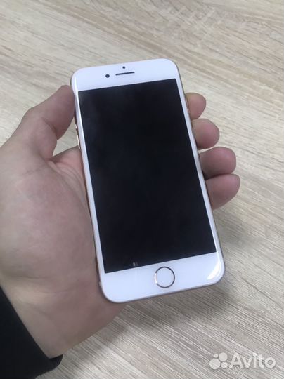 iPhone 8, 64 ГБ