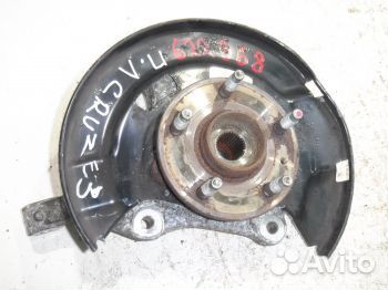 Кулак передний левый Опель