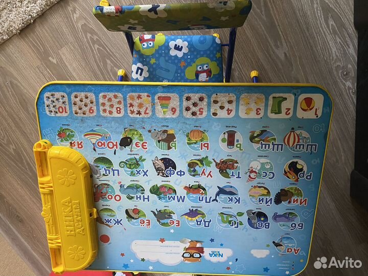 Детский стол и стул