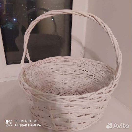 Корзина плетеная