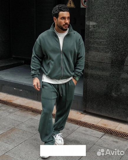 Мужской костюм