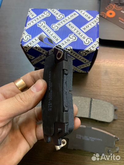 Колодки тормозные задние Mitsubishi Pajero 2