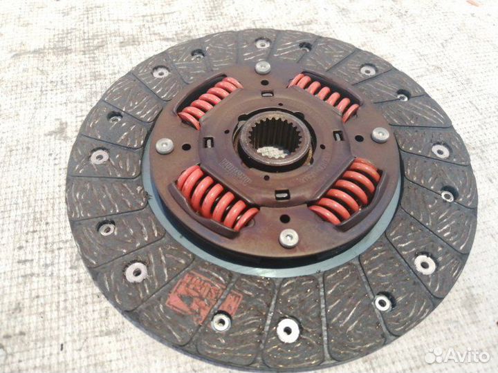 Диск сцепления Nissan