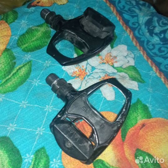 Педали для велосипеда контактные