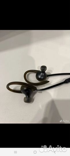 Bluetooth гарнитура Samsung Level Active