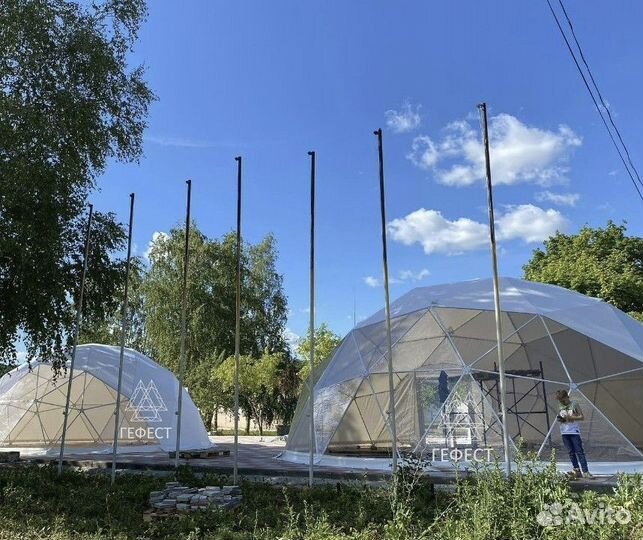 Сферический шатер для кафе и рестранов