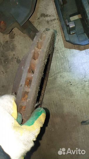 Mazda 626 GE тормозной диск передний 1шт