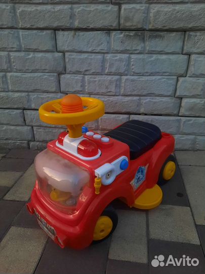 Детская машинка-каталка Baby Care Fire Engine