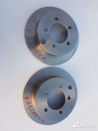 Диски тормозные задние Mitsubishi Lanser