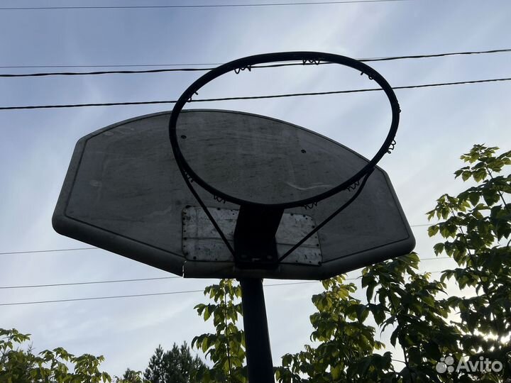 Кольцо баскетбольное уличное б/у