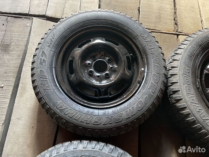 Колеса шипованные 175/70/13 на Ваз