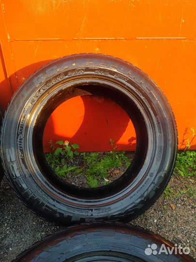 Roadstone Classe Premiere 195/60 R15