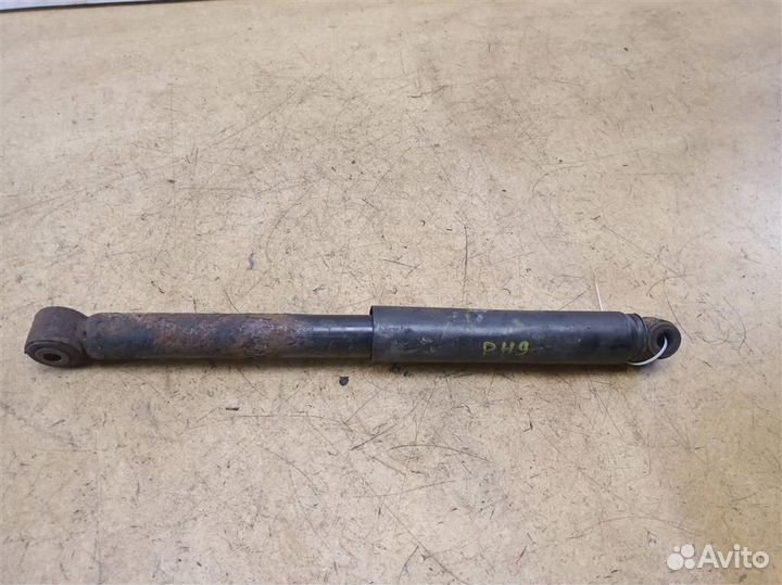 Амортизатор задний Nissan Navara