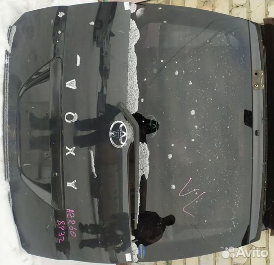 Дверь задняя Toyota Voxy, AZR60G, AZR65G, 2001-200