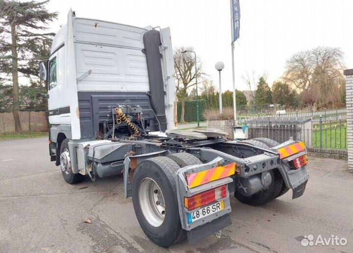 Pазбираем грузовик Mercedes-Benz Actros MPI 1996-2