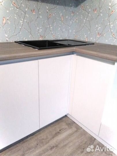 Кухонные гарнитуры