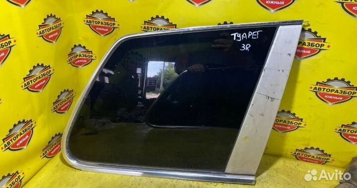 Стекло в крыло правое Volkswagen Touareg 2006г
