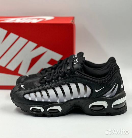 Кроссовки Nike Air Max Tailwind 4 Дсотавка