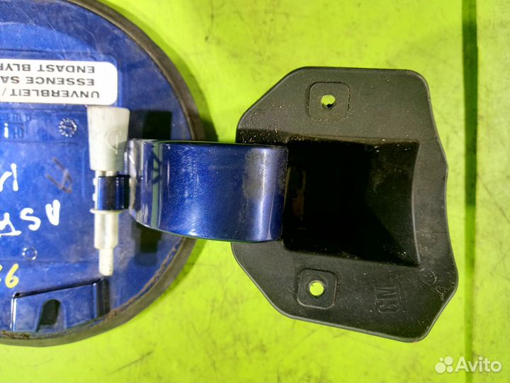 Лючок бензобака для Opel Astra H