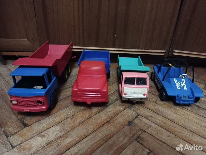 Ретро грузовики редкие игрушки машинки авто СССР