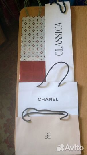 Подарочные и брндовые пакеты,коробоки и баночки