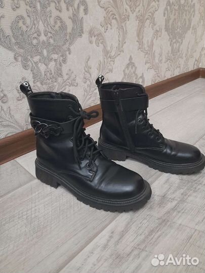 Ботинки на девочку
