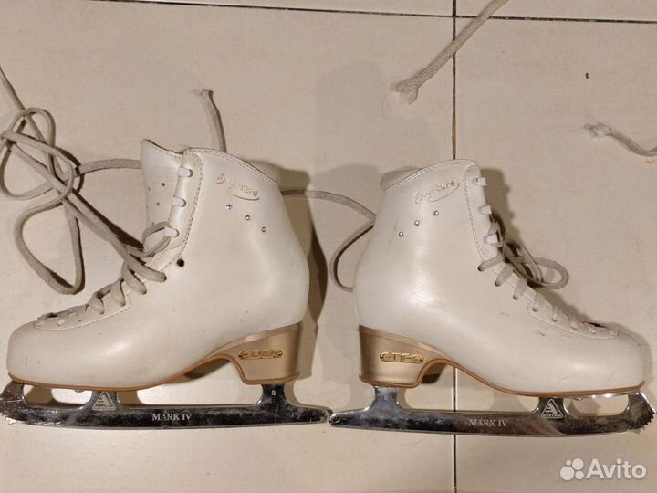 Фигурные коньки edea 215 лезвия mark IV