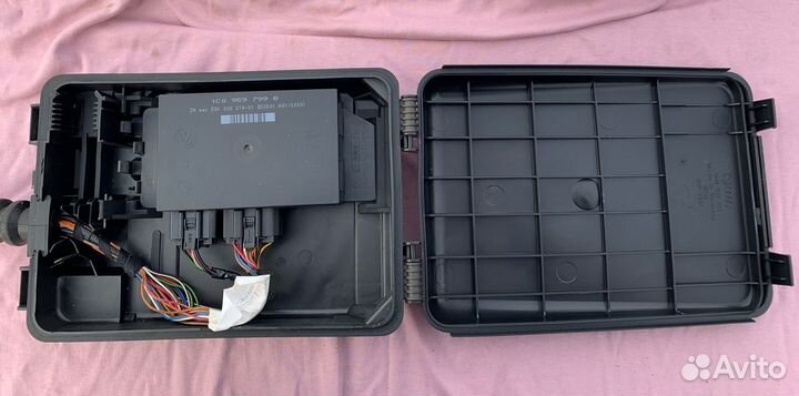 Блок комфорта 1C0 959 799 B