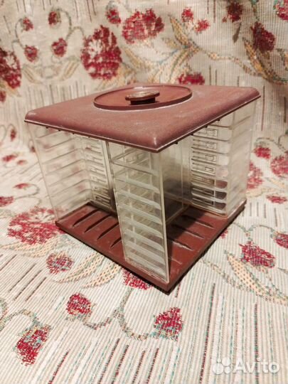 Кассетница для кассет