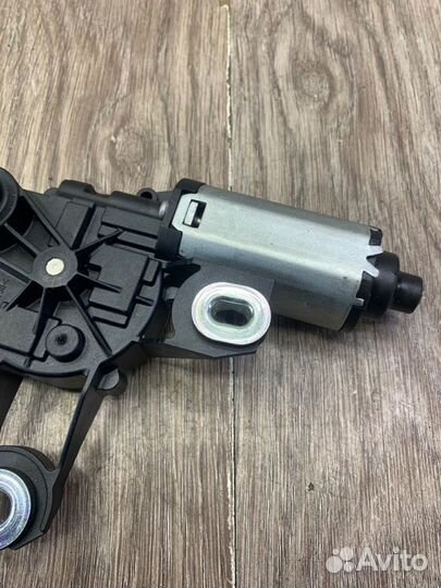 Мотор дворников задний Ford Fiesta хетчбэк 5-ти