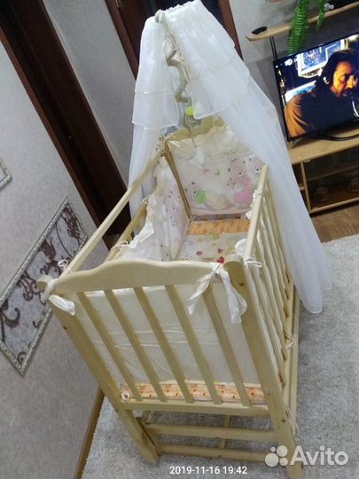 Продам детскую Кровать