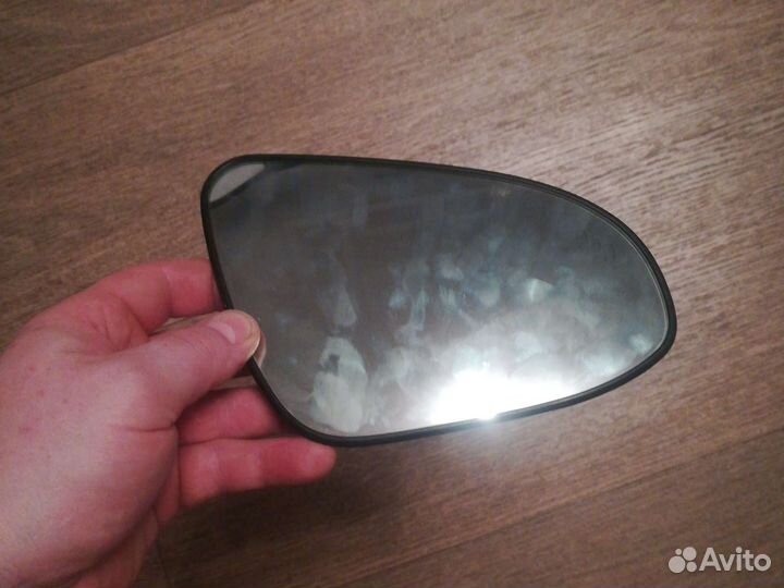 Зеркальный элемент Toyota