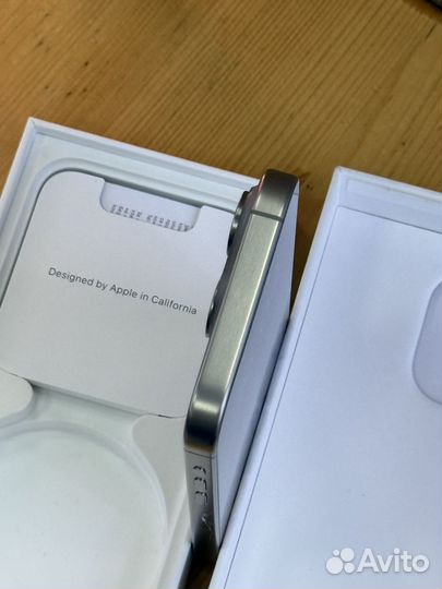 iPhone 15 Pro, 128 ГБ