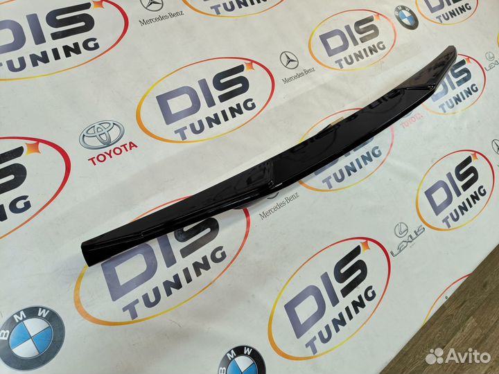 Спойлер под стекло Lexus LX570 с 2016г black