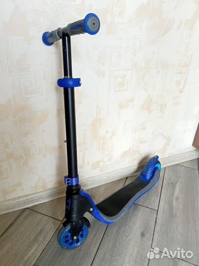 Самокат детский на 5-7 лет