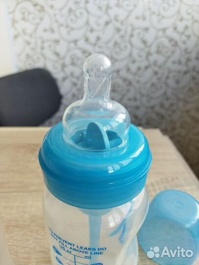 Бутылочки авент
