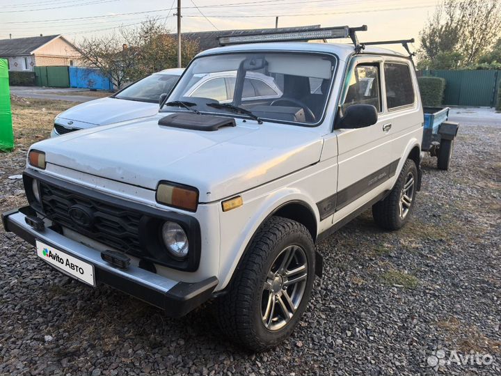 LADA 4x4 (Нива) 1.7 МТ, 2002, 128 000 км