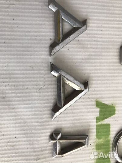 Эмблемы audi a4 b5. b6