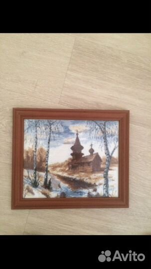 Картина вышитая