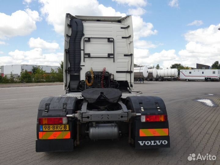 В разборке грузовик Volvo, FH 2001-2005